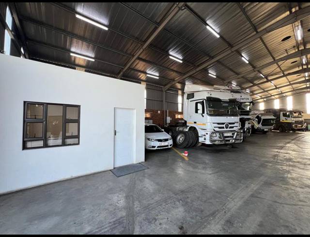 INDUSTRIAL PROPERTY TO RENT IN MKONDENI